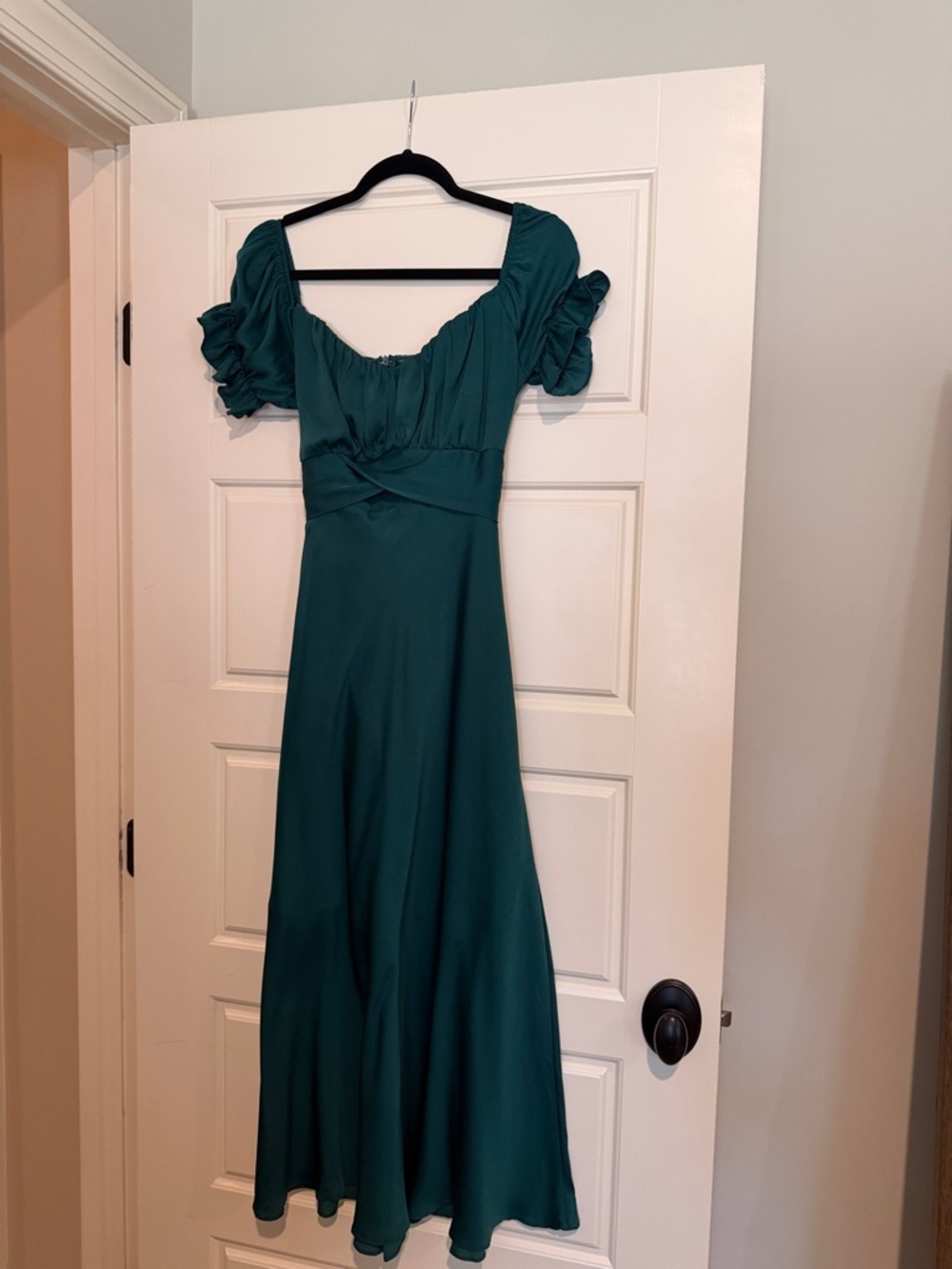 Petal & Pup Dark Green Puff-Sleeve Midi Dress